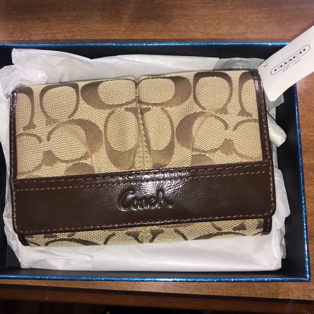 Khaki/Mahogany Coach Wallet